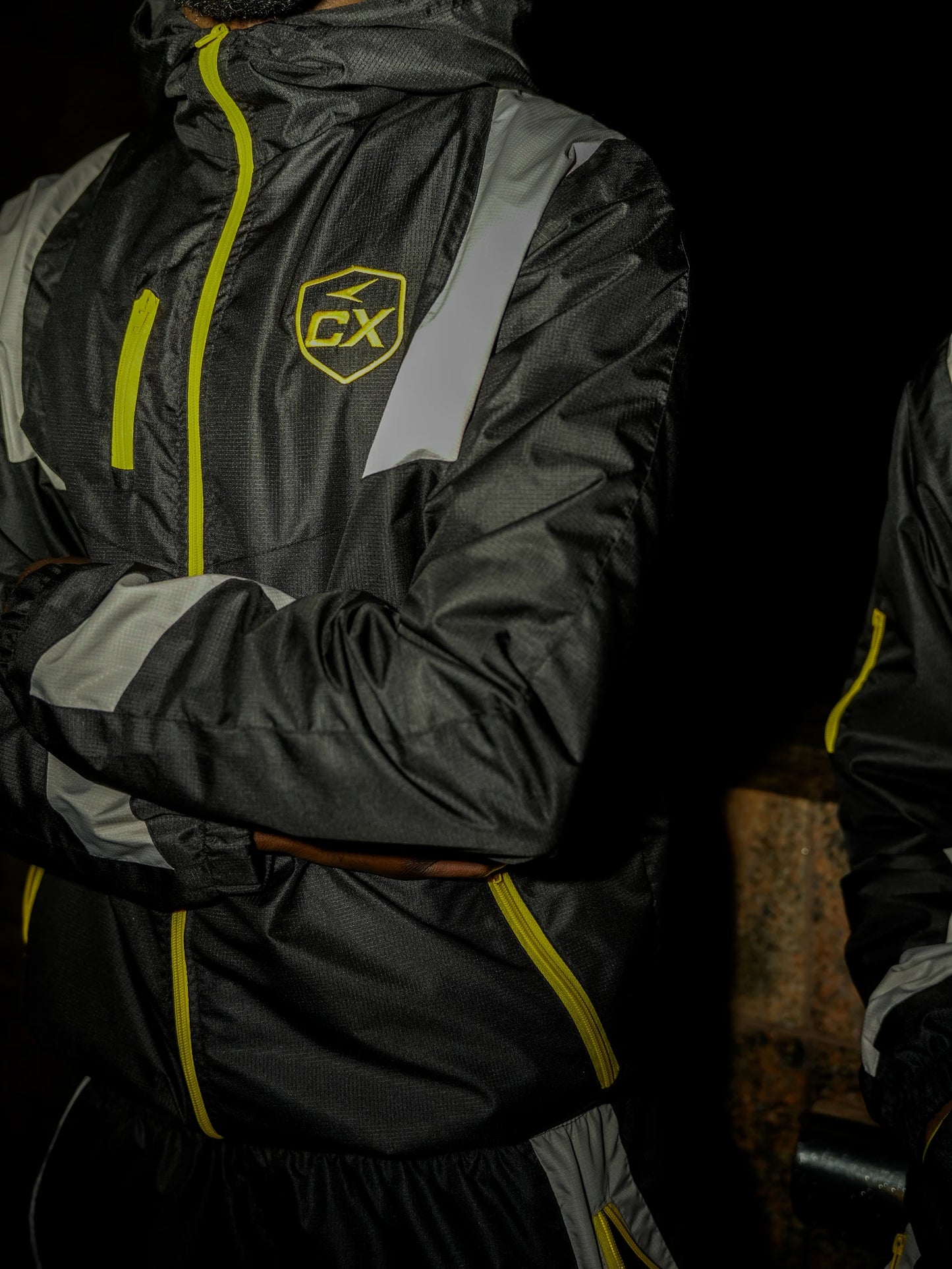 CX-NX-01 Black / Yellow Top